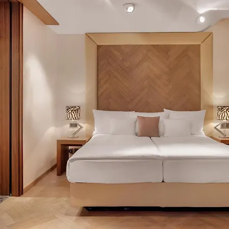 Design 2 Bedroom Suite City Center * מינכן